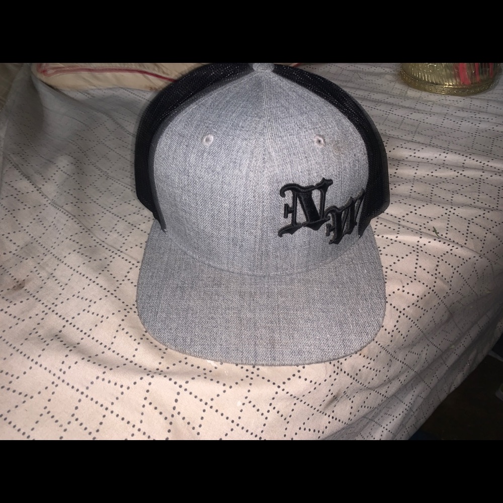 NW Hat